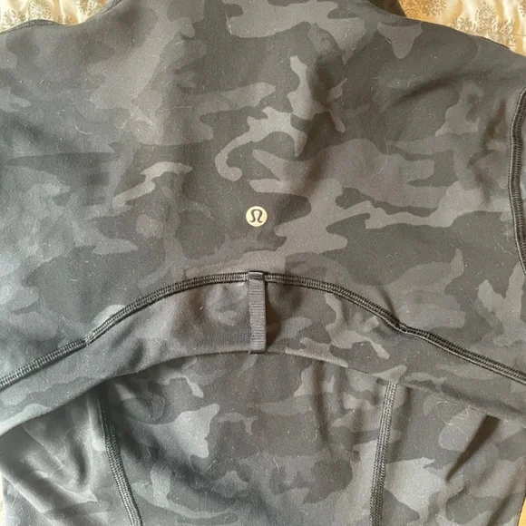 Lululemon Define Jacket - Picture 3 of 4
